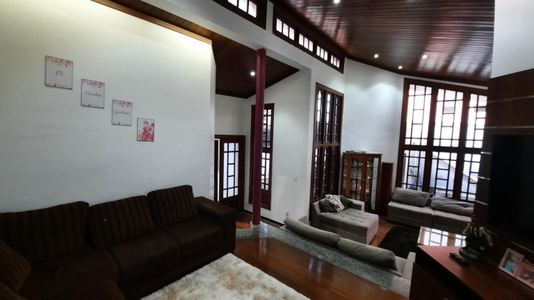 Imagem Casa com 4 Quartos à Venda, 342 m² em Alto Dos Pinheiros - Belo Horizonte Imagem Casa com 4 Quartos à Venda, 342 m² em Alto Dos Pinheiros - Belo Horizonte