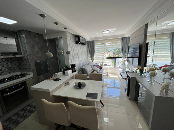 Imagem Apartamento com 2 Quartos à Venda, 57 m² em Centro - Balneário Camboriú