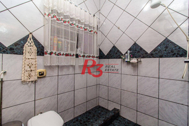 Imagem Casa com 2 Quartos à Venda, 135 m² em Embaré - Santos Imagem Casa com 2 Quartos à Venda, 135 m² em Embaré - Santos