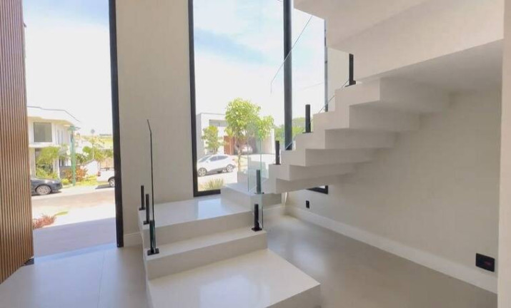 Imagem Casa com 3 Quartos à Venda, 302 m² em Swiss - Campinas Imagem Casa com 3 Quartos à Venda, 302 m² em Swiss - Campinas