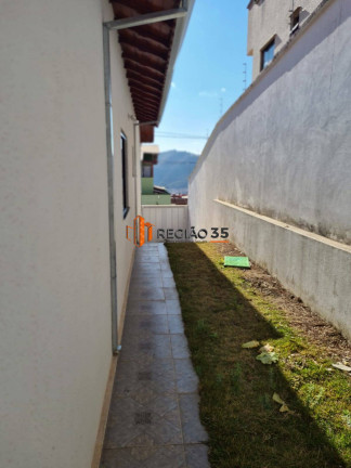 Imagem Casa com 3 Quartos à Venda, 300 m² em Monte Verde Ii - Poços De Caldas Imagem Casa com 3 Quartos à Venda, 300 m² em Monte Verde Ii - Poços De Caldas