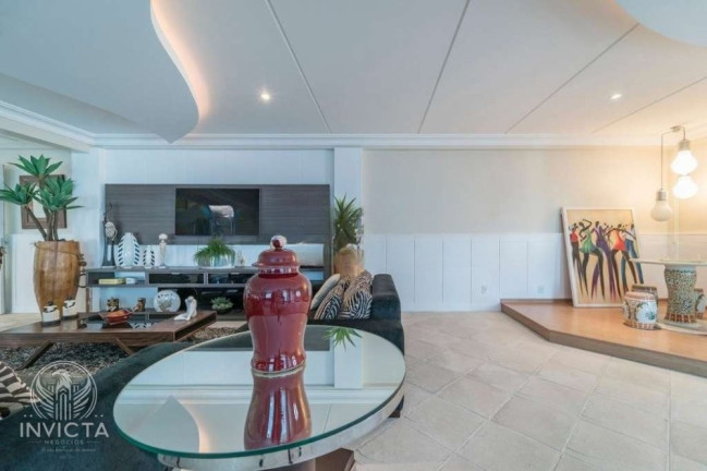 Imagem Casa com 4 Quartos à Venda, 447 m² em Praia Do Estaleiro - Balneário Camboriú Imagem Casa com 4 Quartos à Venda, 447 m² em Praia Do Estaleiro - Balneário Camboriú