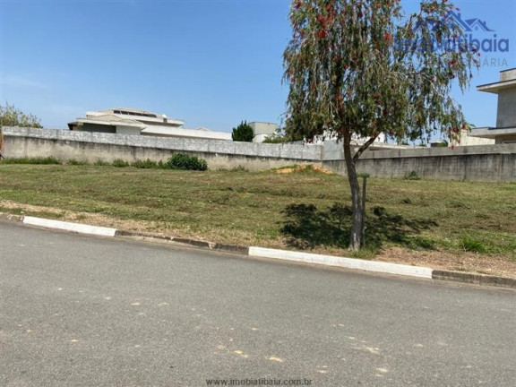 Terreno em Condomínio à Venda, 680 m² em Condomínio Shamballa Ii - Atibaia