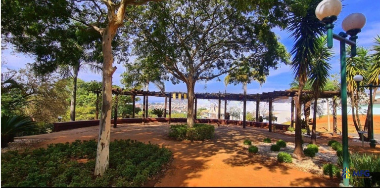 Imagem Casa de Condomínio com 2 Quartos à Venda, 250 m² em Residencial Villa Dos Inglezes - Sorocaba Imagem Casa de Condomínio com 2 Quartos à Venda, 250 m² em Residencial Villa Dos Inglezes - Sorocaba