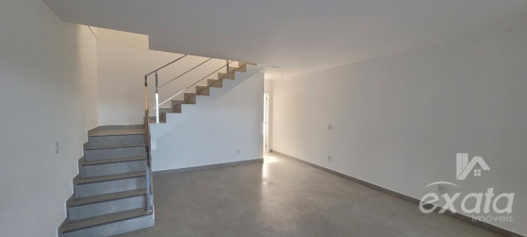 Imagem Casa com 3 Quartos para Alugar ou Temporada, 132 m² em Colina De Laranjeiras - Serra