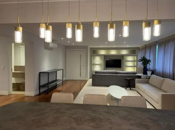 Apartamento com 2 Quartos para Alugar, 175 m² em Itaim Bibi - São Paulo