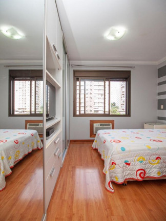 Imagem Apartamento com 2 Quartos à Venda, 73 m² em Passo Da Areia - Porto Alegre