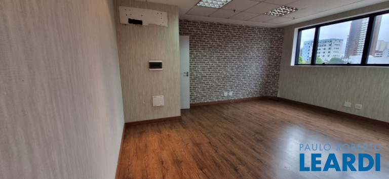 Imagem Sala Comercial à Venda, 33 m² em Jardim - Santo André Imagem Sala Comercial à Venda, 33 m² em Jardim - Santo André