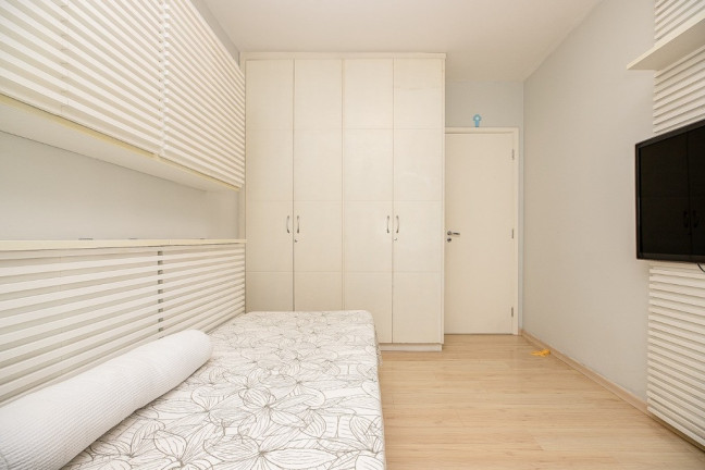 Imagem Imóvel com 3 Quartos à Venda, 162 m² em Moema - São Paulo