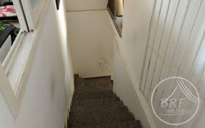 Imagem Casa com 6 Quartos à Venda, 196 m² em Balneário - Florianópolis Imagem Casa com 6 Quartos à Venda, 196 m² em Balneário - Florianópolis