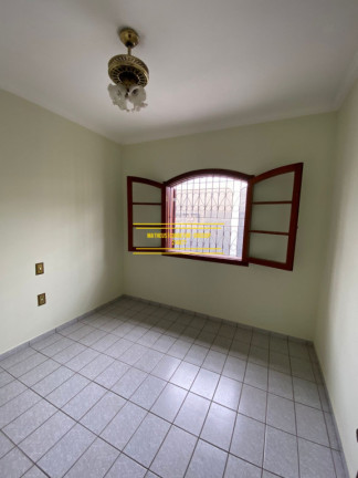 Imagem Casa com 5 Quartos à Venda, 198 m² Imagem Casa com 5 Quartos à Venda, 198 m²