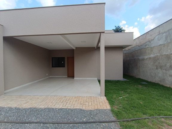 Imagem Imóvel com 
            	3             Quartos à Venda, 104 m² em 
            	Sitios Santa Luzia             - 
            	Aparecida De Goiania            