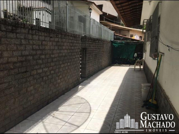 Imagem Casa com 4 Quartos à Venda, 450 m² em Jardim Amália - Volta Redonda