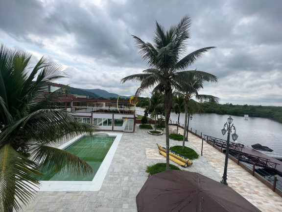 Imagem Casa com 8 Quartos à Venda, 700 m² em Guarujá Imagem Casa com 8 Quartos à Venda, 700 m² em Guarujá
