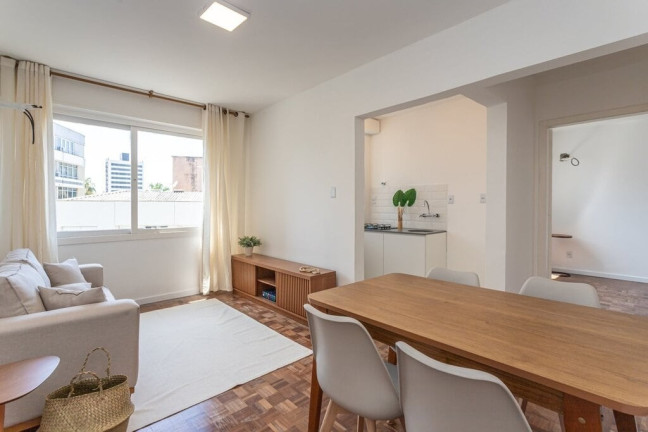 Imóvel com 1 Quarto à Venda, 40 m² em Petrópolis - Porto Alegre