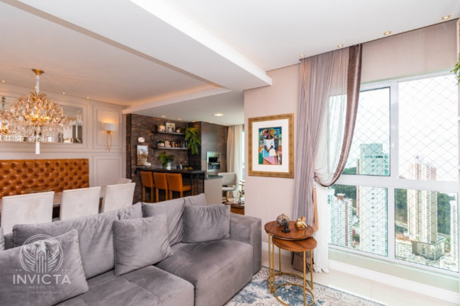 Imagem Apartamento com 3 Quartos à Venda, 135 m² em Pioneiros - Balneário Camboriú