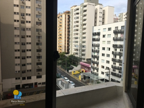 Imagem Apartamento com 3 Quartos à Venda, 128 m² em Centro - Florianópolis Imagem Apartamento com 3 Quartos à Venda, 128 m² em Centro - Florianópolis