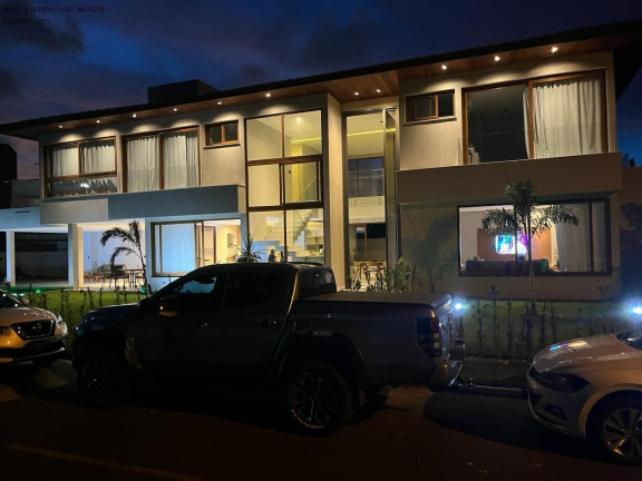 Imagem Casa com 6 Quartos à Venda, 410 m² em Guarajuba - Camaçari