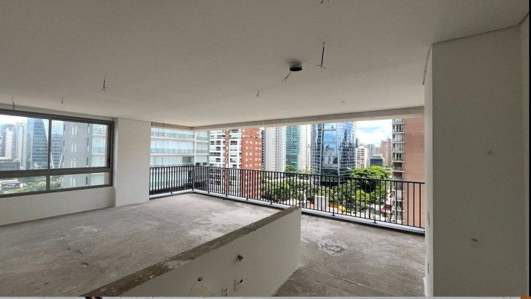 Apartamento com 3 Quartos à Venda, 191 m² em Vila Nova Conceição - São Paulo