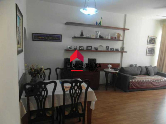 Imagem Apartamento com 2 Quartos à Venda, 63 m² em Copacabana - Rio De Janeiro Imagem Apartamento com 2 Quartos à Venda, 63 m² em Copacabana - Rio De Janeiro