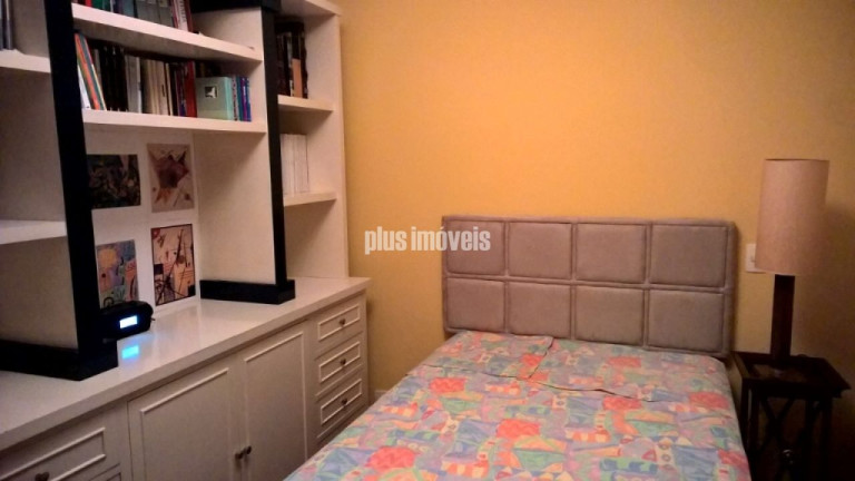 Imagem Apartamento com 3 Quartos à Venda, 205 m² em Vila Nova Conceição - São Paulo Imagem Apartamento com 3 Quartos à Venda, 205 m² em Vila Nova Conceição - São Paulo