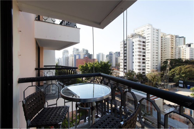 Imagem Apartamento com 3 Quartos à Venda, 95 m² em Moema - São Paulo Imagem Apartamento com 3 Quartos à Venda, 95 m² em Moema - São Paulo