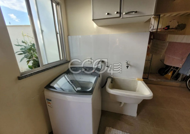 Imagem Casa com 3 Quartos à Venda, 360 m² em Aeroporto - Aracaju Imagem Casa com 3 Quartos à Venda, 360 m² em Aeroporto - Aracaju
