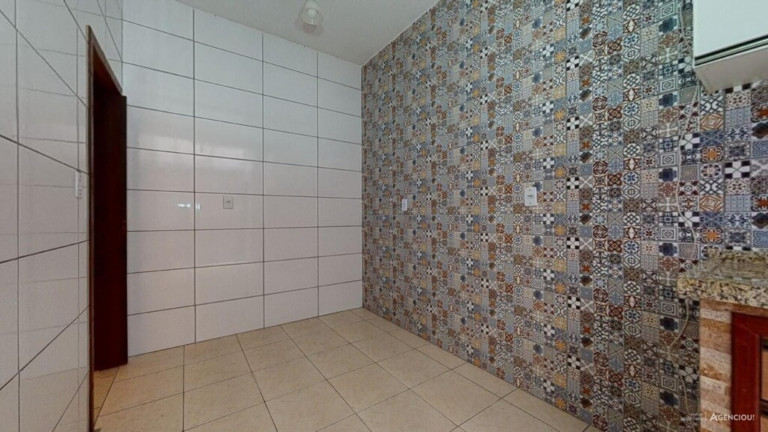 Imagem Imóvel com 2 Quartos à Venda, 64 m² em Menino Deus - Porto Alegre Imagem Imóvel com 2 Quartos à Venda, 64 m² em Menino Deus - Porto Alegre