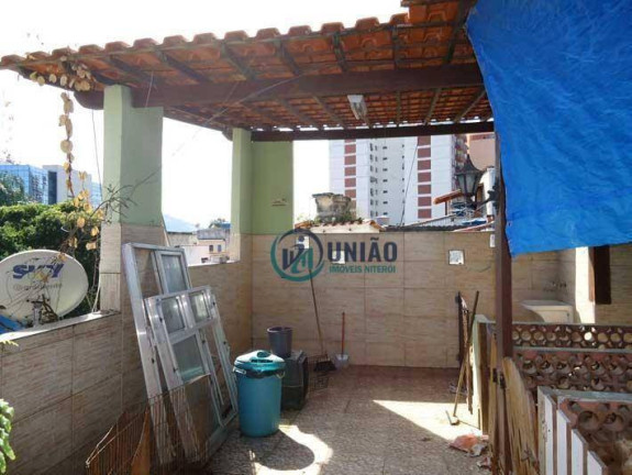 Imagem Casa com 3 Quartos à Venda, 213 m² em São Domingos - Niterói