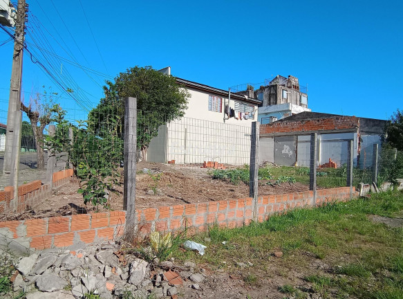 Imagem Casa com 2 Quartos à Venda, 50 m² em Tancredo Neves - Santa Maria Imagem Casa com 2 Quartos à Venda, 50 m² em Tancredo Neves - Santa Maria