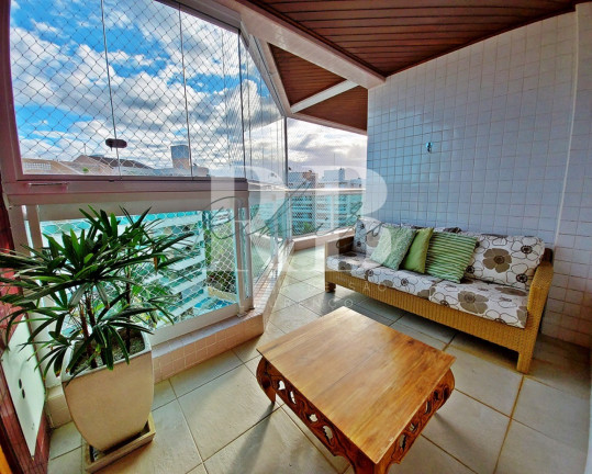 Imagem Imóvel com 4 Quartos à Venda, 250 m² em Riviera - Bertioga Imagem Imóvel com 4 Quartos à Venda, 250 m² em Riviera - Bertioga