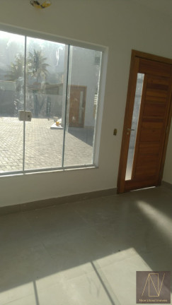 Imagem Sobrado com 2 Quartos à Venda, 112 m² em Massaguaçu - Caraguatatuba Imagem Sobrado com 2 Quartos à Venda, 112 m² em Massaguaçu - Caraguatatuba