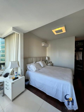 Imagem Casa com 3 Quartos à Venda, 275 m² em Graça - Salvador Imagem Casa com 3 Quartos à Venda, 275 m² em Graça - Salvador