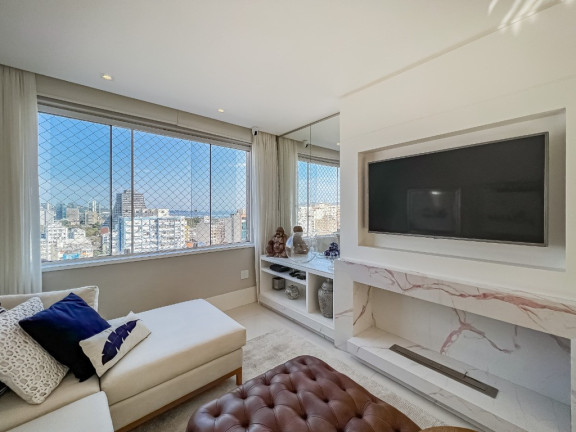 Imagem Apartamento com 3 Quartos à Venda, 140 m² em Centro Histórico - Porto Alegre Imagem Apartamento com 3 Quartos à Venda, 140 m² em Centro Histórico - Porto Alegre