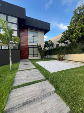 Imagem Casa com 3 Quartos à Venda, 260 m² em Gravata - Gravatá
