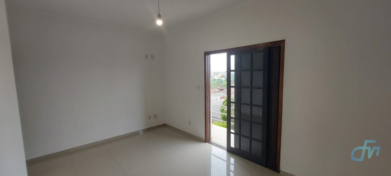 Imagem Sobrado com 3 Quartos à Venda, 100 m² em Alto Ipiranga - Mogi Das Cruzes