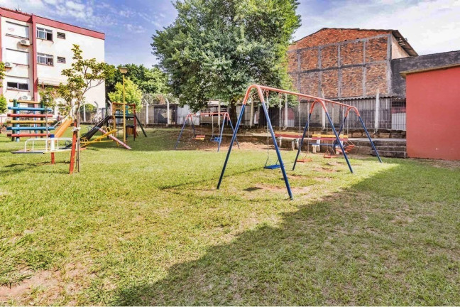 Imagem Imóvel com 1 Quarto à Venda, 35 m² em Jardim Leopoldina - Porto Alegre Imagem Imóvel com 1 Quarto à Venda, 35 m² em Jardim Leopoldina - Porto Alegre