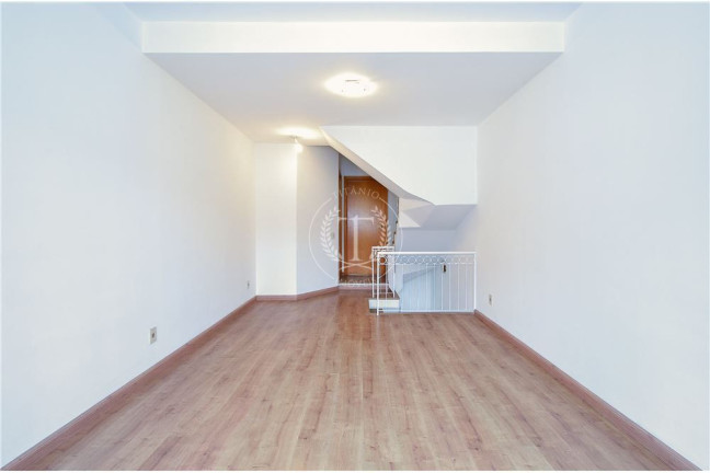 Imagem Casa com 2 Quartos à Venda, 110 m² em Vila Antônio - São Paulo Imagem Casa com 2 Quartos à Venda, 110 m² em Vila Antônio - São Paulo