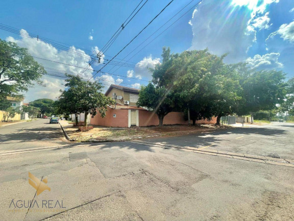 Imagem Sobrado com 4 Quartos à Venda, 204 m² em Chácara Cachoeira - Campo Grande Imagem Sobrado com 4 Quartos à Venda, 204 m² em Chácara Cachoeira - Campo Grande