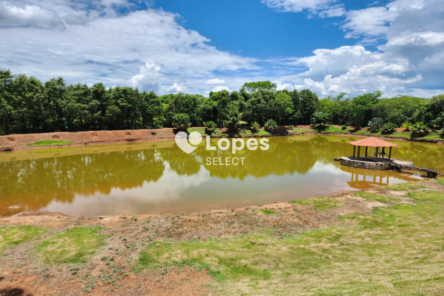 Imagem Imóvel com 2 Quartos à Venda, 26.890 m² em Macuco - Valinhos Imagem Imóvel com 2 Quartos à Venda, 26.890 m² em Macuco - Valinhos