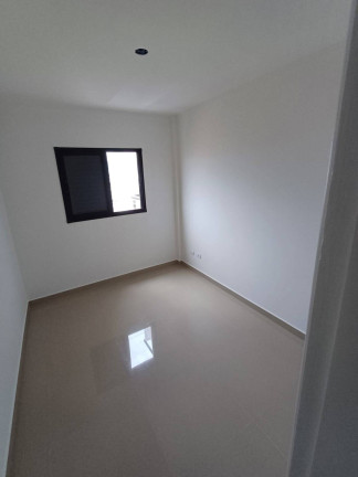 Imagem Apartamento com 2 Quartos à Venda, 67 m² em Mirim - Praia Grande