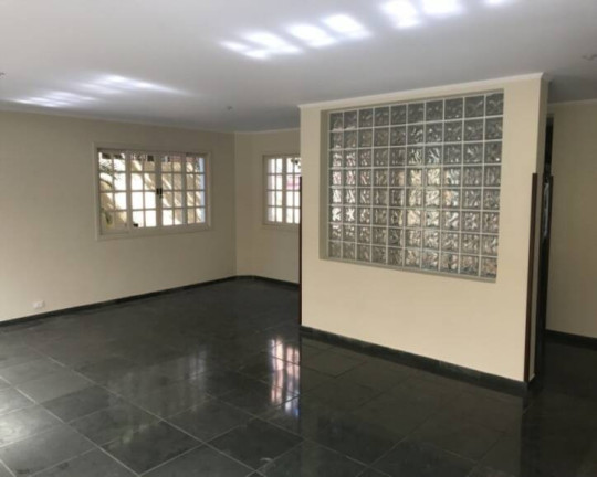 Imagem Casa com 4 Quartos para Alugar, 323 m² em Alphaville - Santana De Parnaíba Imagem Casa com 4 Quartos para Alugar, 323 m² em Alphaville - Santana De Parnaíba