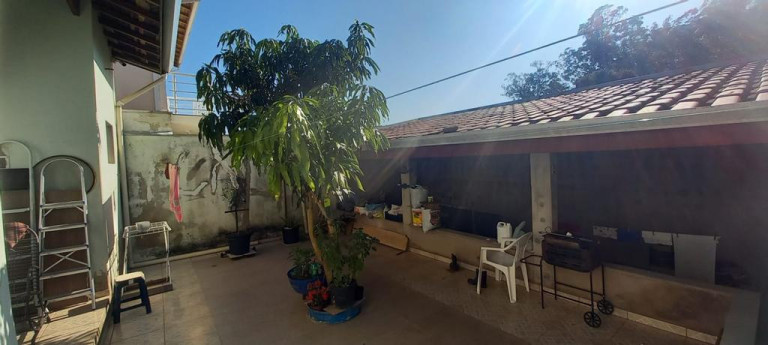 Imagem Casa com 2 Quartos à Venda, 125 m² em Jardim Santa Judith - Campinas Imagem Casa com 2 Quartos à Venda, 125 m² em Jardim Santa Judith - Campinas