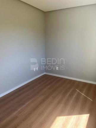 Imagem Sobrado com 3 Quartos à Venda, 141 m² em Nova Esperança - Balneário Camboriú Imagem Sobrado com 3 Quartos à Venda, 141 m² em Nova Esperança - Balneário Camboriú