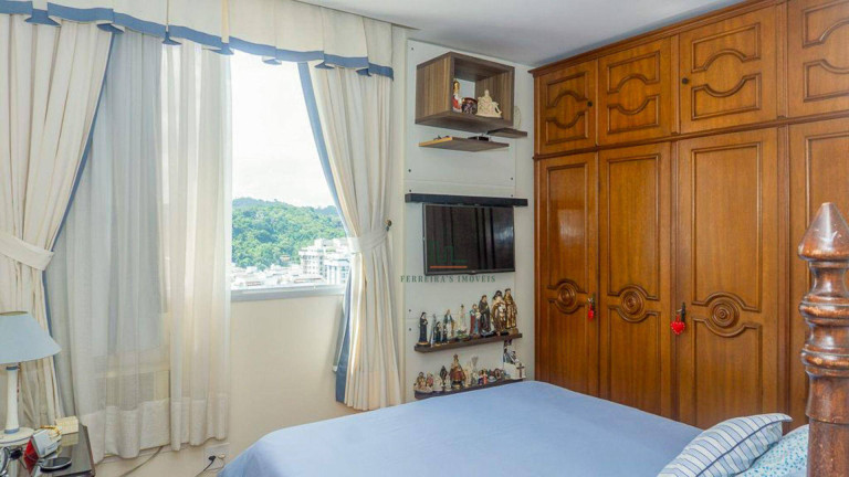 Imagem Apartamento com 2 Quartos à Venda, 95 m² em Jardim Icaraí - Niterói Imagem Apartamento com 2 Quartos à Venda, 95 m² em Jardim Icaraí - Niterói