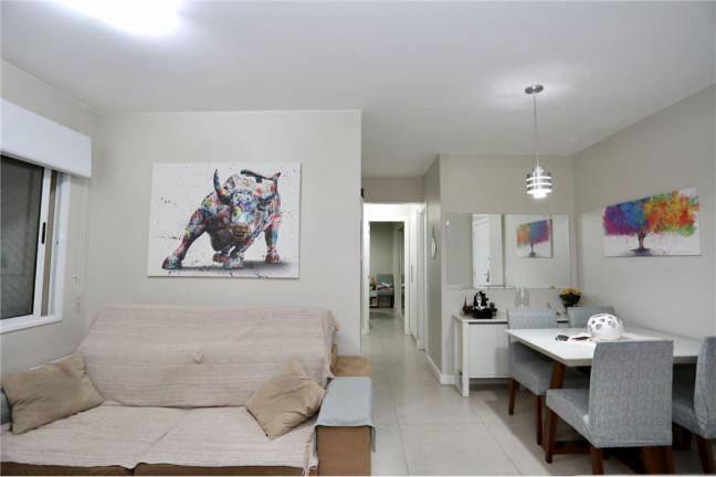 Imagem Imóvel com 3 Quartos à Venda, em Vila Ipiranga - Porto Alegre Imagem Imóvel com 3 Quartos à Venda, em Vila Ipiranga - Porto Alegre