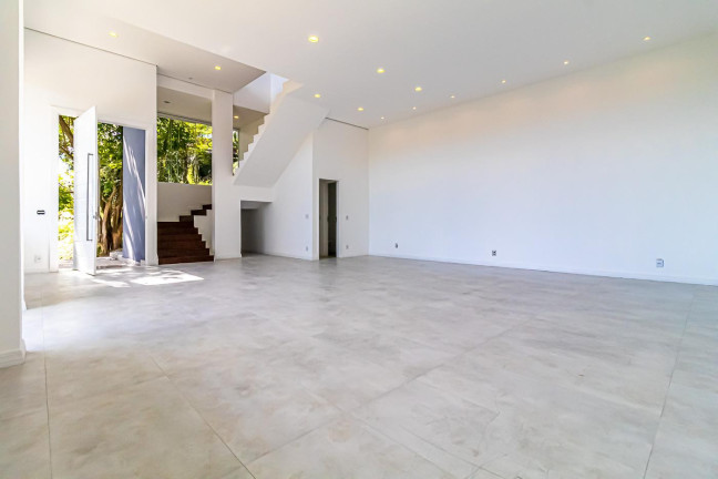 Imagem Casa com 4 Quartos à Venda, 436 m² em Vila Progresso - Niterói Imagem Casa com 4 Quartos à Venda, 436 m² em Vila Progresso - Niterói
