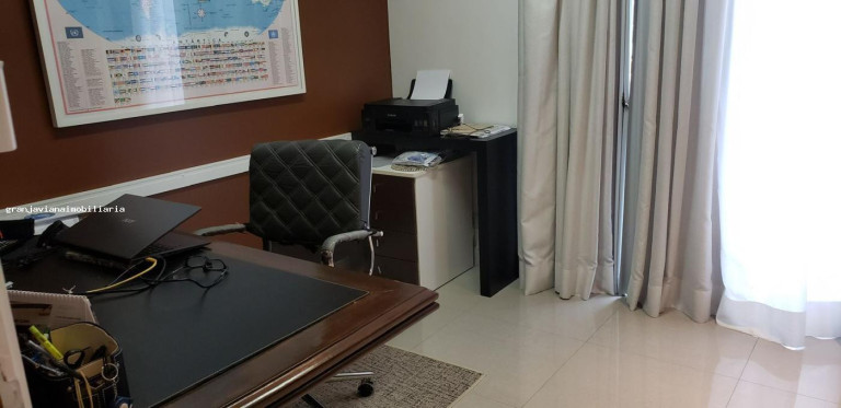 Imagem Casa à Venda, em São Paulo 2 - Cotia Imagem Casa à Venda, em São Paulo 2 - Cotia