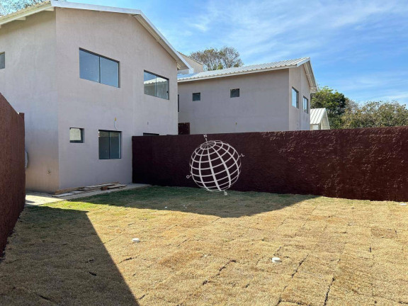 Imagem Casa com 3 Quartos à Venda, 70 m² em Jardim Brogotá - Atibaia Imagem Casa com 3 Quartos à Venda, 70 m² em Jardim Brogotá - Atibaia