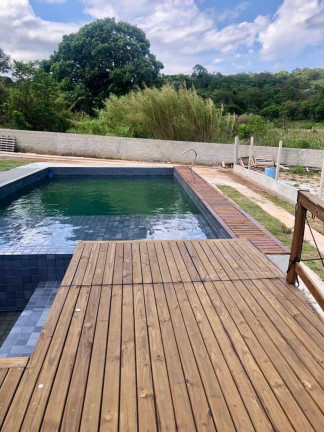 Imagem Casa com 2 Quartos à Venda, 1.000 m² em Canedos - Atibaia